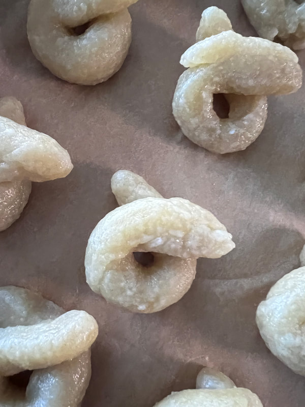 Taralli Rezept – Knusprige Kringel aus Apulien einfach selber machen ... Taralli Rezept – Knusprige Kringel aus Apulien einfach selber machen ...